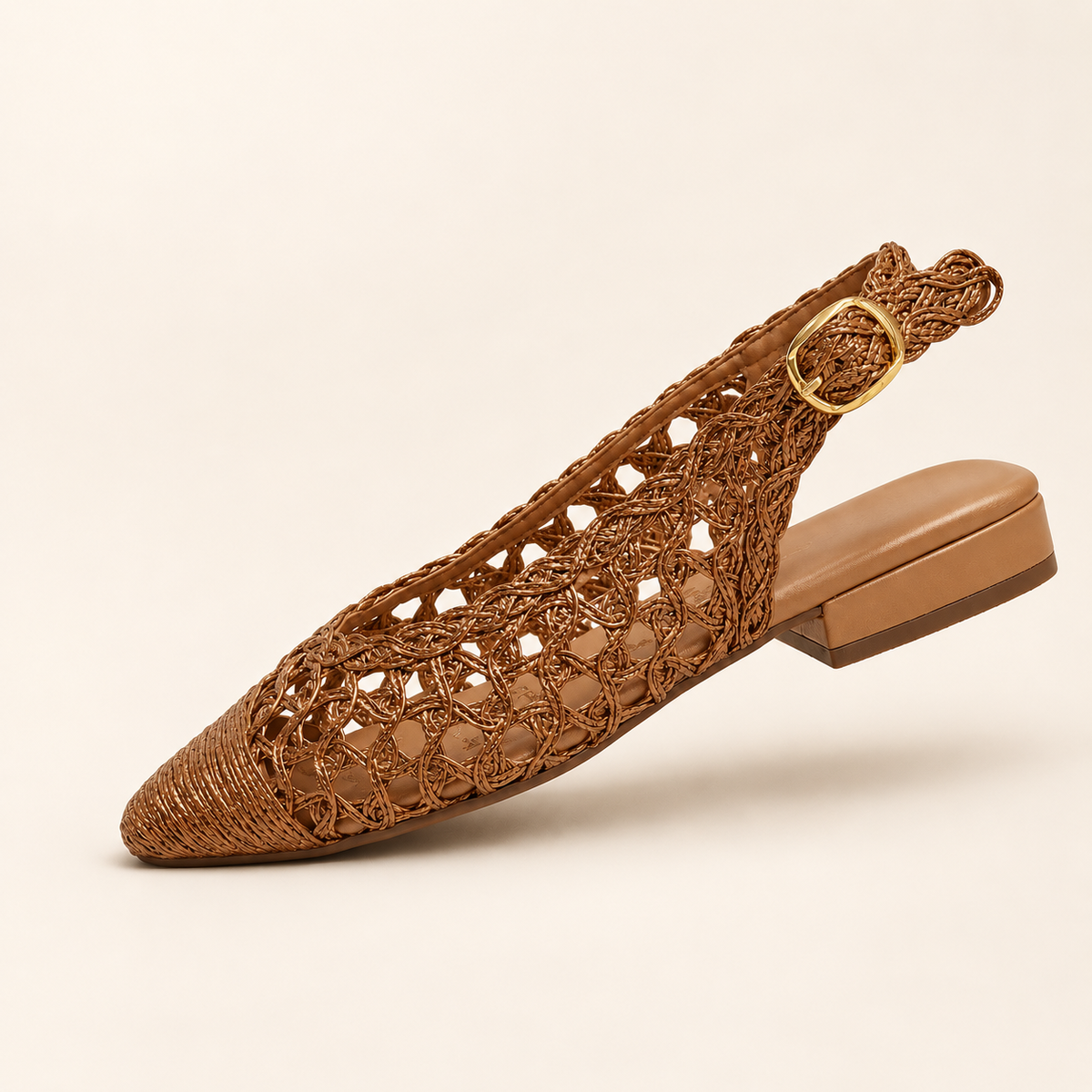 Sandalias Celine tipo canoa con doble hebilla dorada
