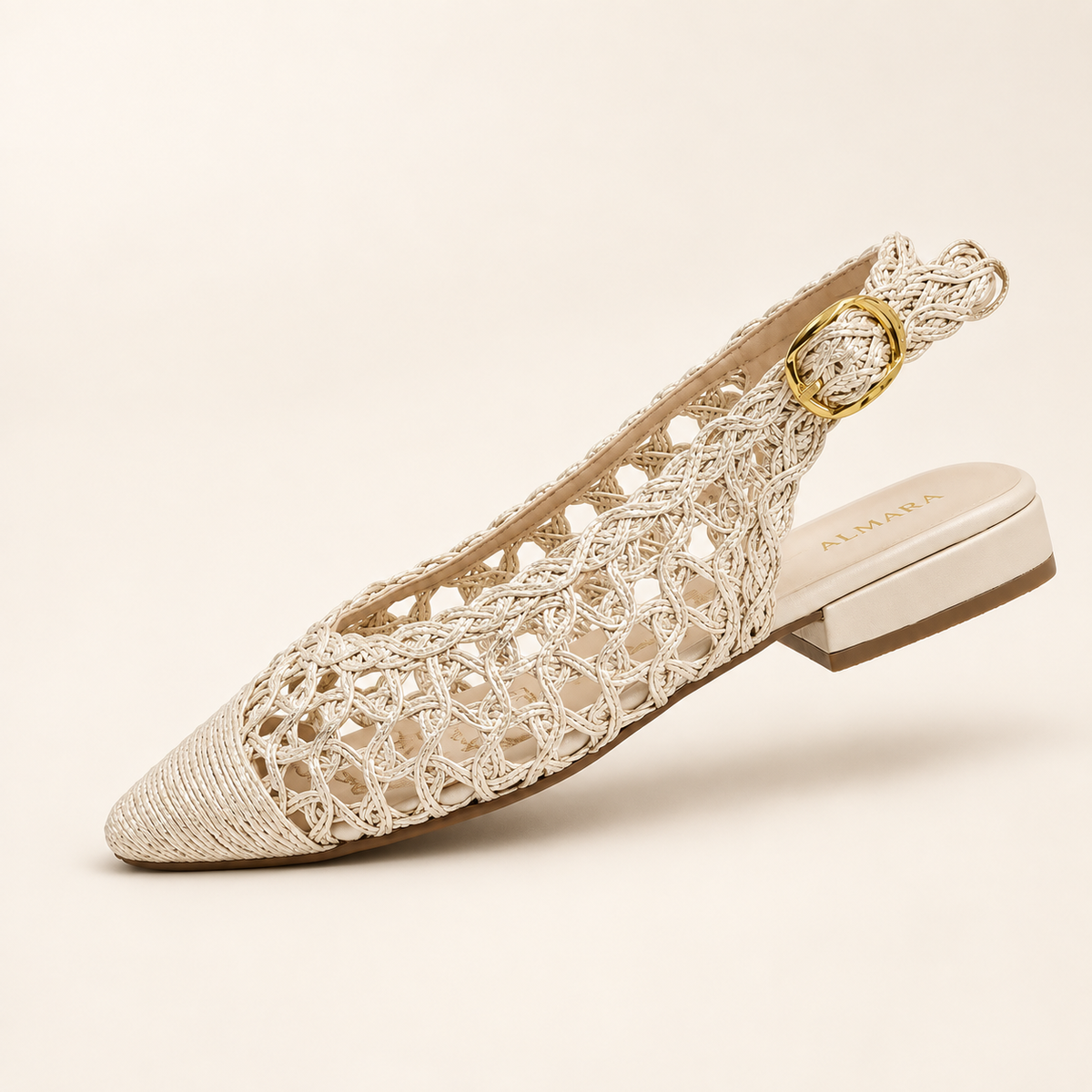 Sandalias Celine tipo canoa con doble hebilla dorada